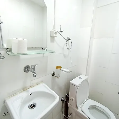 Apart-hotel Istanbul Hotel *