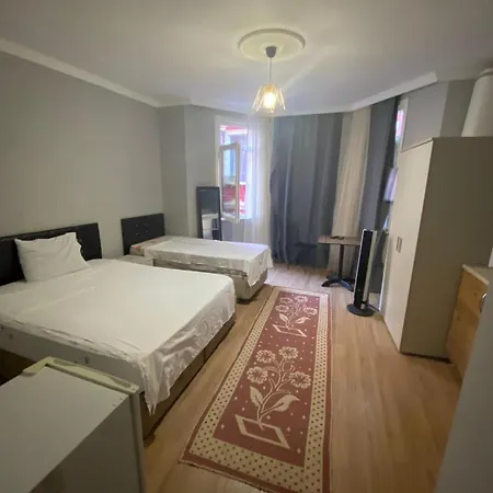 Istanbul Hotel * איסטמבול